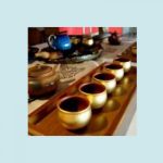 Dự tiệc dùng trà thay rượu
